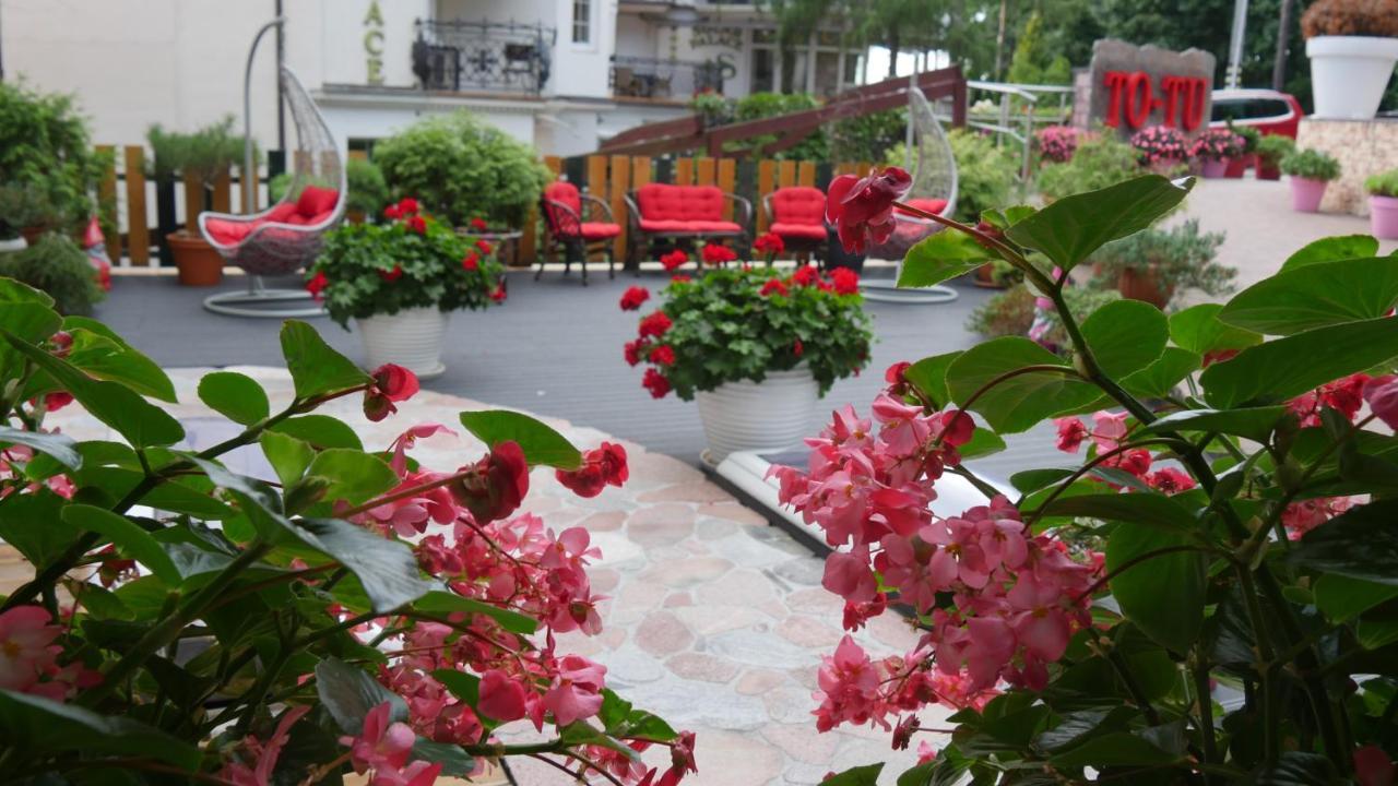 To Tu Bed & Breakfast Mragowo Exterior photo